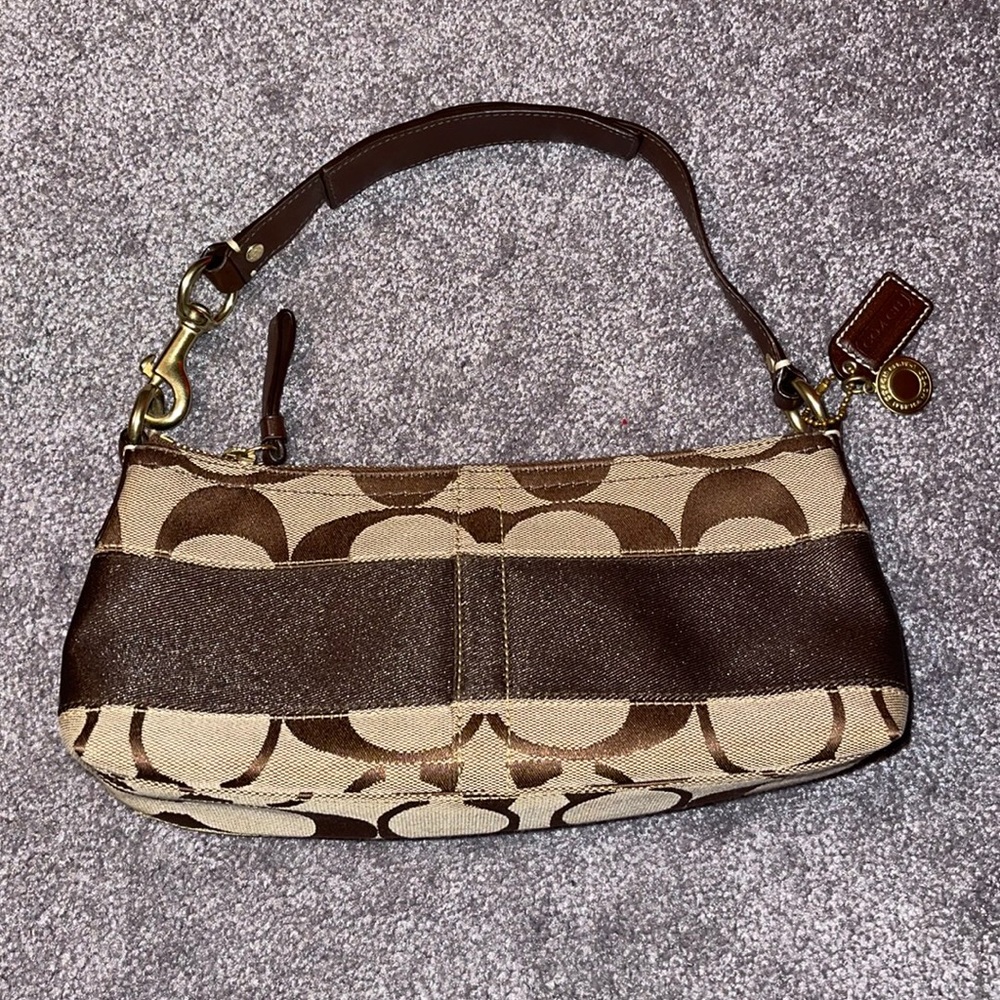 Coach Signature Shoulder Bag With Brown Stripe